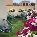 호텔 Rooftop Planet 4*