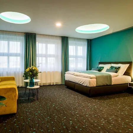 Rooftop Planet Hotel 4*