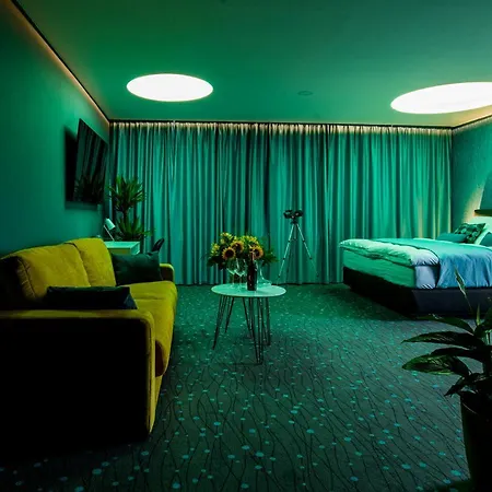 Rooftop Planet Hotel