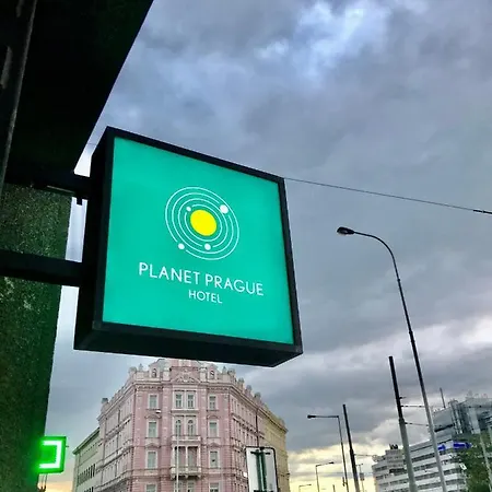 Hotel Rooftop Planet 4*