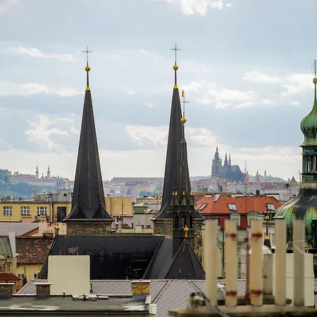 Rooftop Planet 4* Prague