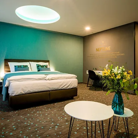 Rooftop Planet Hotel