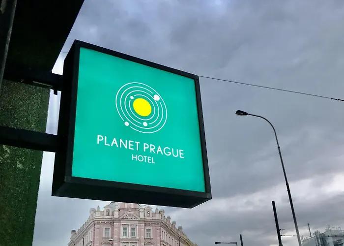 Rooftop Planet Πράγα