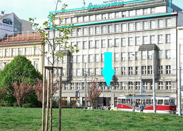 Rooftop Planet 4* Прага