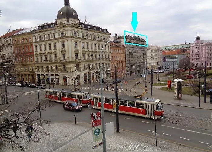 Отель Rooftop Planet Прага